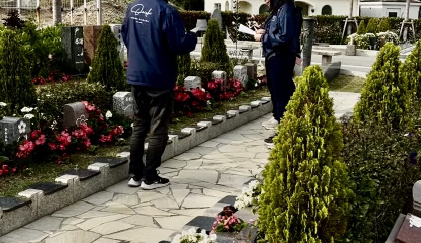 只今、スタッフ研修中です！